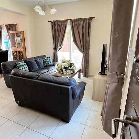 Вилла Porta Aurea