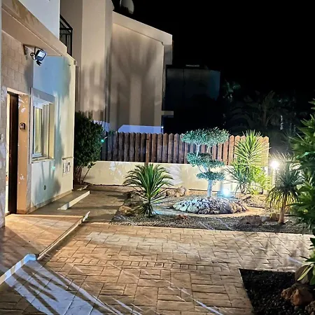 וילה Porta Aurea *