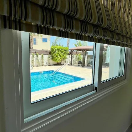 Porta Aurea Айя-Напа