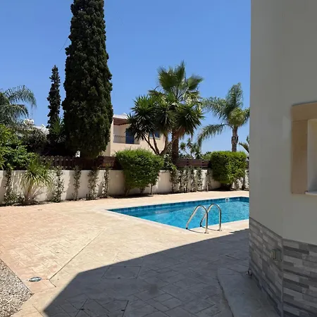 Porta Aurea Villa Ayia Napa