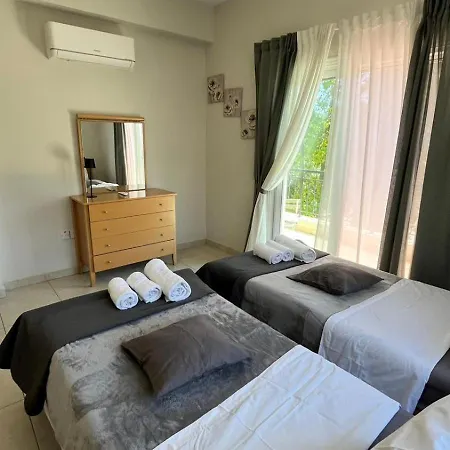 Porta Aurea * 아이아 나파